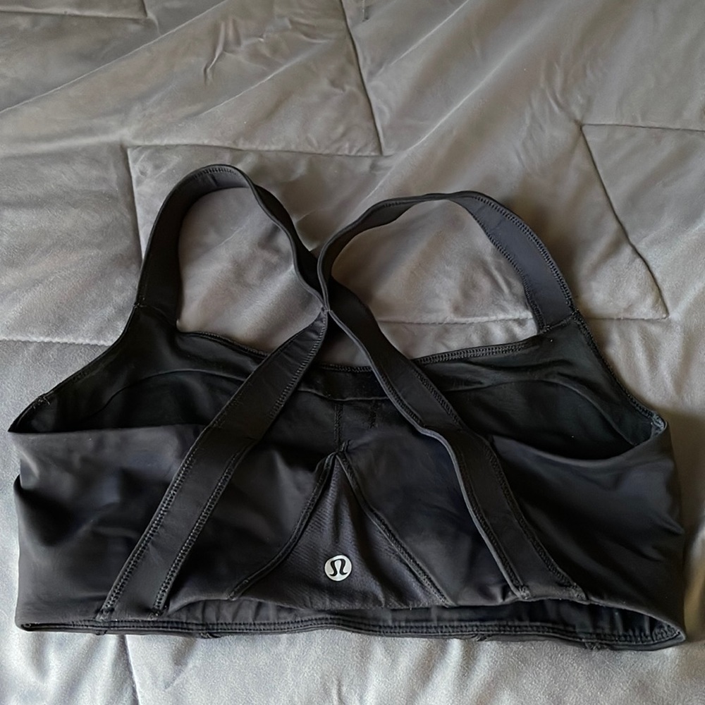 Lululemon Sports Bra black size 8